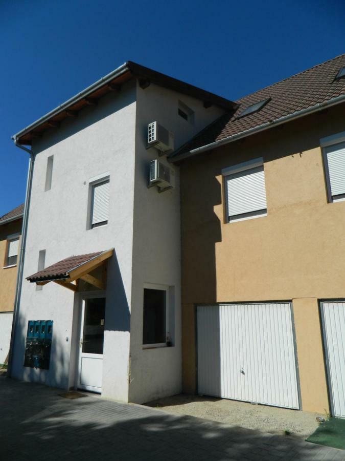Greento Apartman Balatonfoldvar Exterior photo